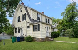 4196 Post Road, Warwick, RI 02818