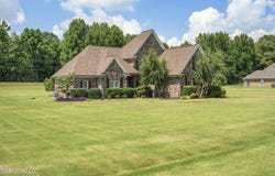 10080 Green Forest Drive, Hernando, MS 38632