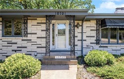 10701 Hopkins Road, Bloomington, MN 55420