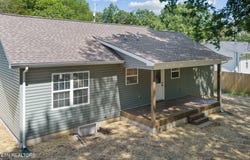 212 Doe Run Blvd, Clinton, TN 37716