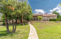195 Appaloosa, Kerrville, TX 78028