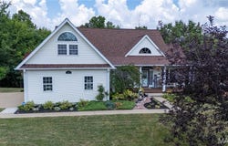 1135 Lakewood Drive, Jackson, MO 63755