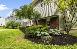 10 Bloomingdale Avenue, East Greenbush, NY 12061
