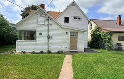 514 Main Street, Lansing, IA 52151
