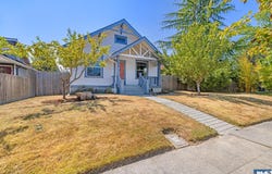 222 W 3rd St., Port Angeles, WA 98362