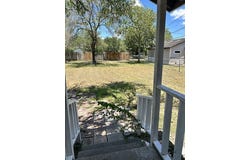 1118 E Huisache Avenue, Kingsville, TX 78363