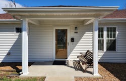 909 Golden Avenue, Golden City, MO 64748