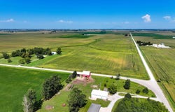 North Holgate Road, Waterloo, IA 50703