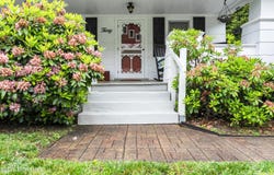 30 Balloch Place, Red Bank, NJ 07701