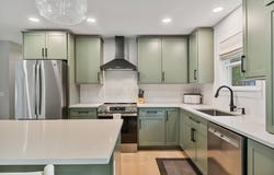 5 Patricia Place, Essex, VT 05452