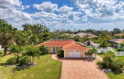 403 PICASSO DRIVE, NOKOMIS, FL 34275