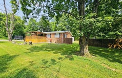 94 Buckhorn Ln, Leitchfield, KY 42754