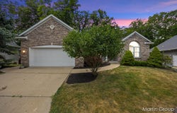 3819 Ravinewood Circle SE, Grand Rapids, MI 49508