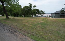 194 Patriot Pointe, Eufaula, OK 74432