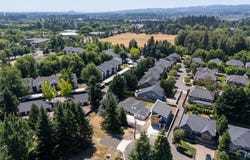 28683 SW Canyon Creek RD, Wilsonville, OR 97070
