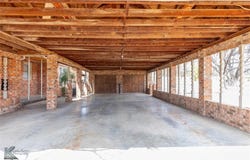 710 W Dale Street, Winters, TX 79567