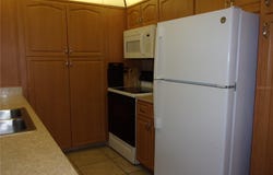 8525 111TH STREET, SEMINOLE, FL 33772