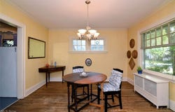 2656 S Taylor Road, Cleveland Heights, OH 44118
