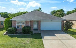 836 Cedar Ridge Lane, Burleson, TX 76028