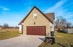 235 Villa St, Smithville, TN 37166