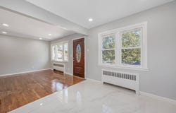 594 Fenworth Blvd, Franklin Square, NY 11010