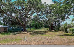 515 TECUMSEH AVENUE N, FORT MEADE, FL 33841