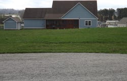 148 AUGGIE BELLE Lane, Speedwell, TN 37870
