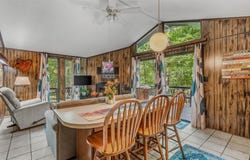 60 CONIFER LANE, HEDGESVILLE, WV 25427