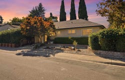 10561 Carver Dr, Cupertino, CA 95014