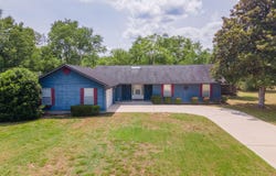131 CRESTWOOD Drive, Interlachen, FL 32148
