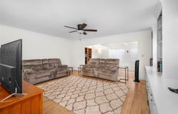 356 Opihikao Place 542, Honolulu, HI 96825