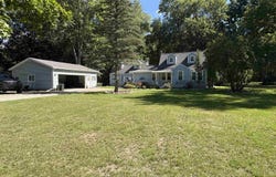 3256 Amelia Avenue, Flushing, MI 48433