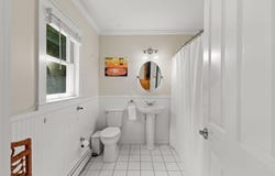 152 Algonquin Avenue, Mashpee, MA 02649