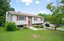 1107 Copperwood Drive, Hixson, TN 37343