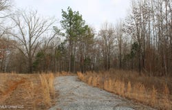 797 Gardner Road, Holly Springs, MS 38635