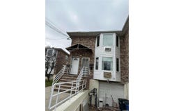 83-14 Homelawn Street, Jamaica Hills, NY 11432