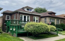 2739 New York Avenue, Whiting, IN 46394