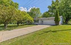 5640 Kraft Avenue SE, Grand Rapids, MI 49512