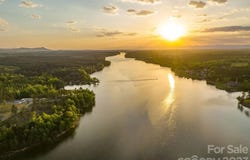 2281 Crestone Way unit: 233, Connelly Springs, NC 28612