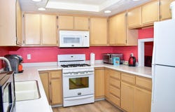 640 Golden Lane, Medford, OR 97504