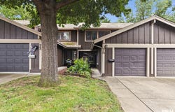 75 Trailridge Lane, Springfield, IL 62704