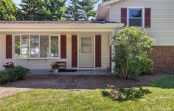 6 Silver Birch Circle, Perinton, NY 14450