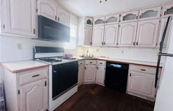 517 Fairway Boulevard, Willowick, OH 44095