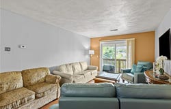 133 Fordson Ave Avenue, Cranston, RI 02910