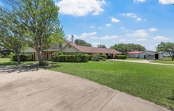 671 Hudson Lane, Eddy, TX 76524