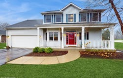 425 Maple Ln, Williams Bay, WI 53191