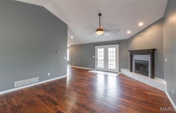 16855 Lemming Lane, St Robert, MO 65584