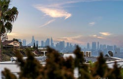 8000 Oceanus Drive, Los Angeles, CA 90046