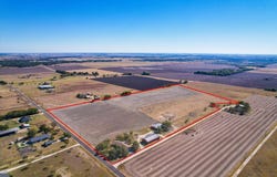 958 County Road 124, Georgetown, TX 78626