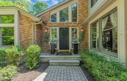 7 Seagull Lane, Lincroft, NJ 07738